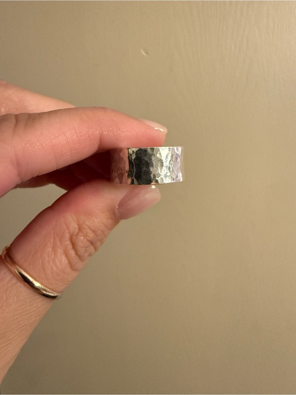 James Avery Sterling Silver Hammered Wide Band Ring - Size 8 RETIRED